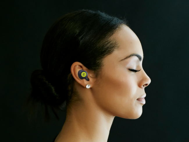 Woman with Nesos in ear