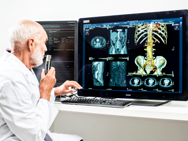 Radiologist using imaging software