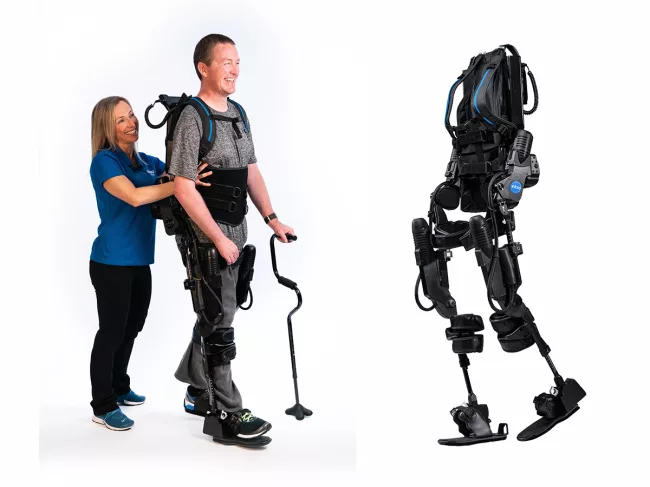 Man wearing Eksonr during therapy