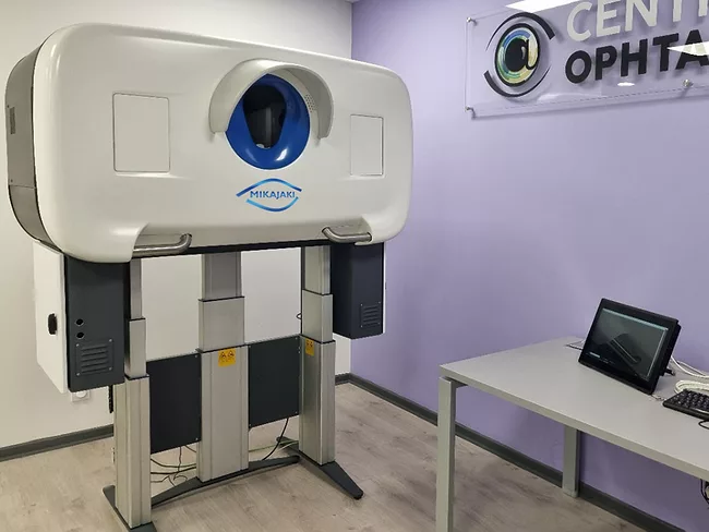 Eyelib in an eye clinic