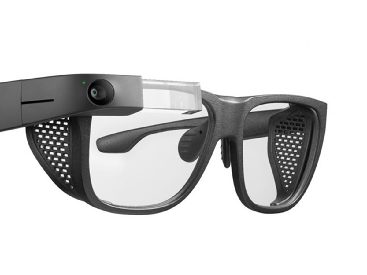 Smartglasses in 2024: Next-Gen Visual Tech Trends