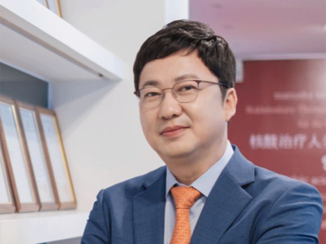 Dong-ki Lee, CEO, Olix