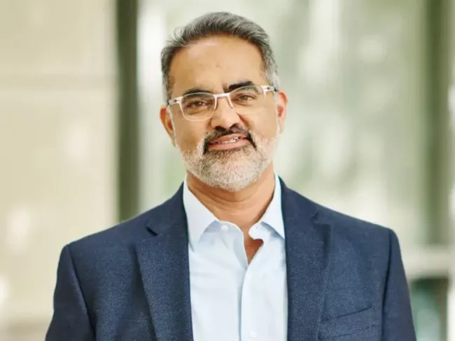 Rahul Dhanda, president and CEO, Syntis Bio