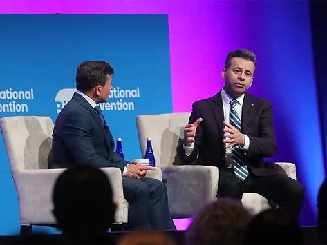 Bio crowley and makary 618