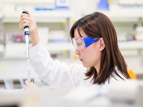 Scientist at astrazeneca china 1 30