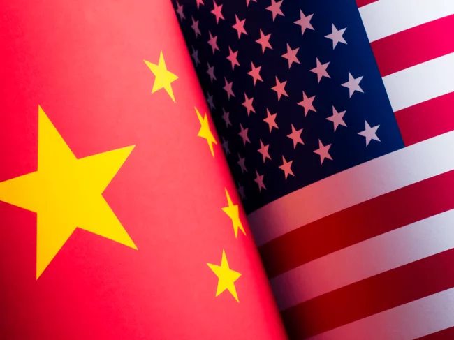 China and U.S. flags