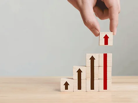 Blocks arrows up profit