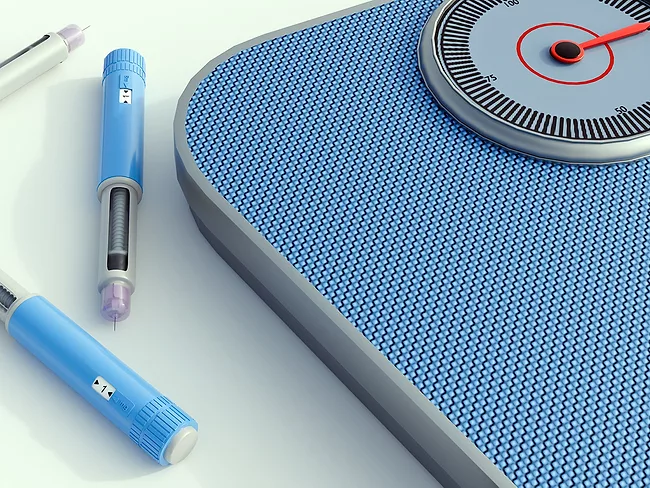 Bathroom scale and injector pens