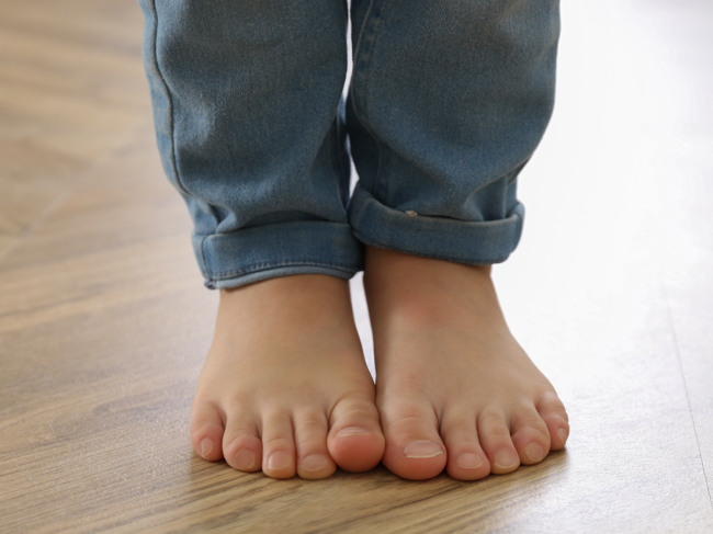 Child feet 